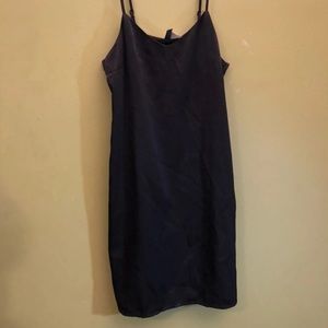 BLCK SATIN SLIP DRESS SIZE 6